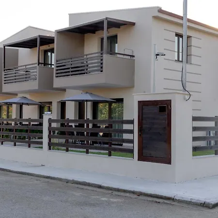 Victoria Maisonette